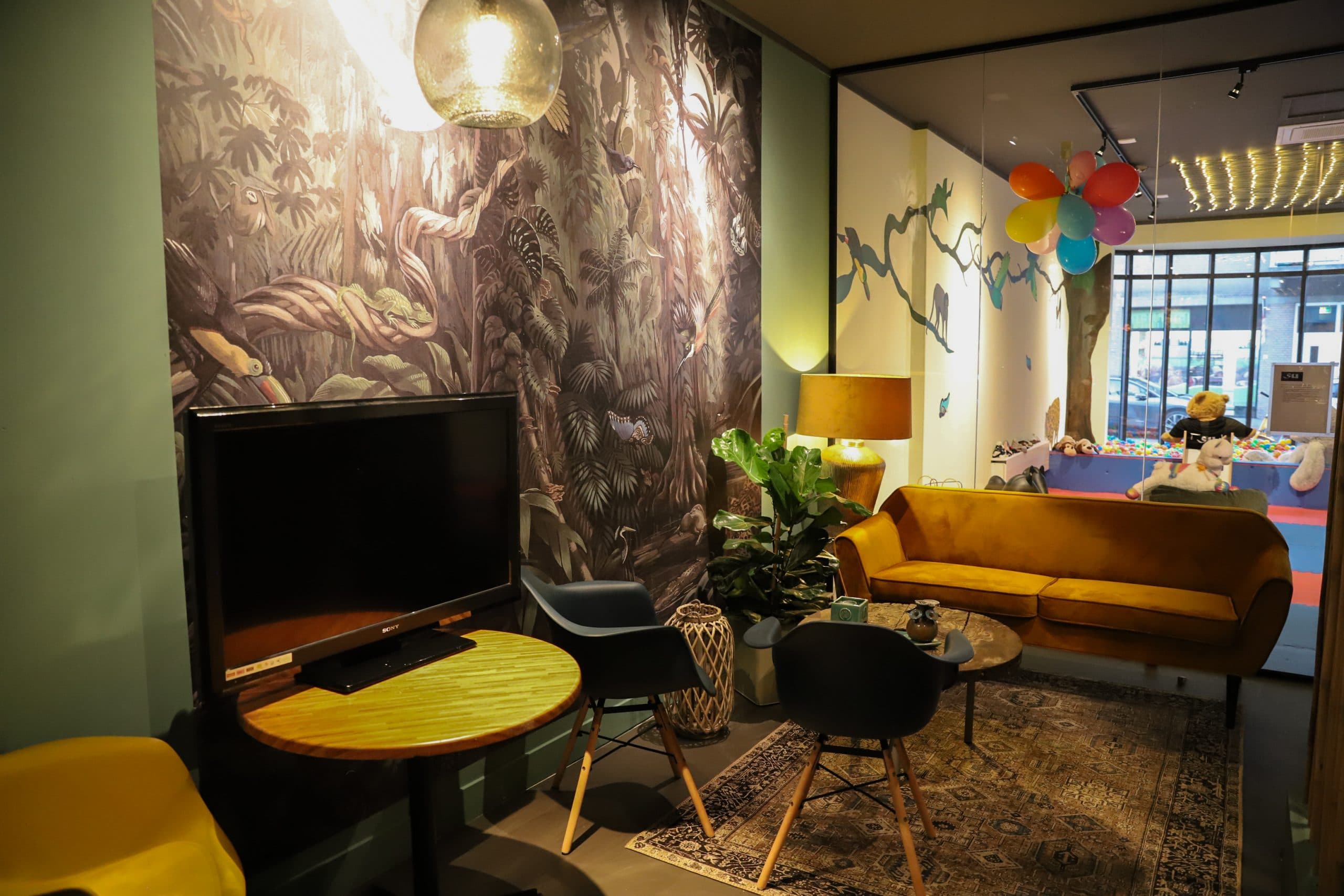 Restaurant Su interieur